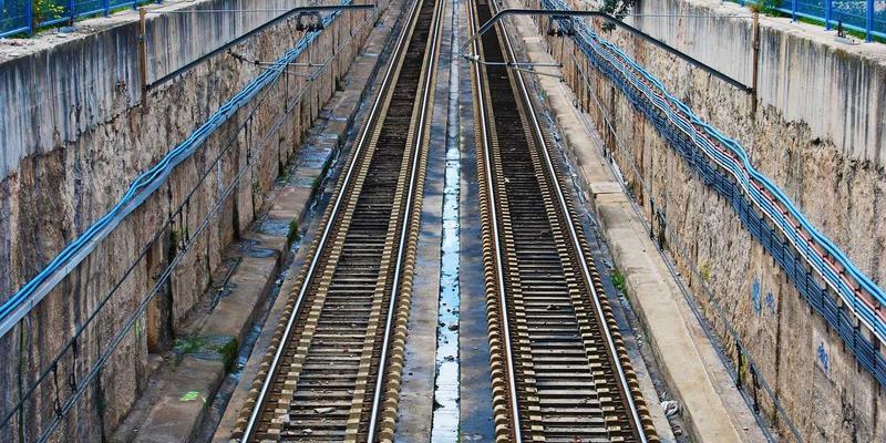 SBA架构重塑5G核心网：从网络安全到LNHQP编程资源的深度解析