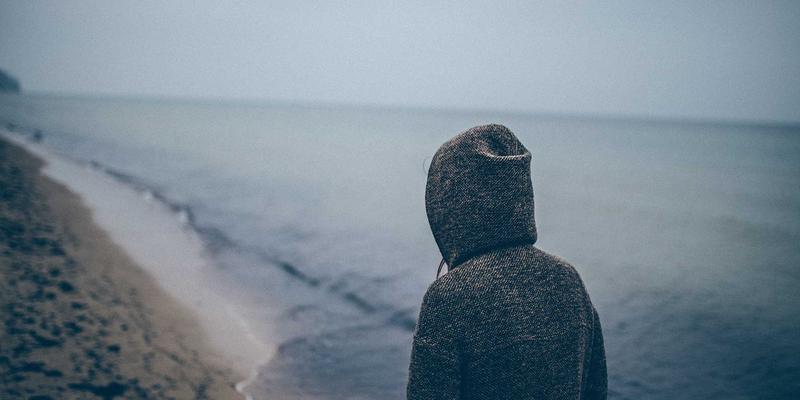 量子密钥分发网络：构建未来云计算与通信的绝对安全防线 | 技术分享与编程资源解析